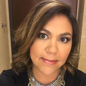 Meet your Posher, Corina